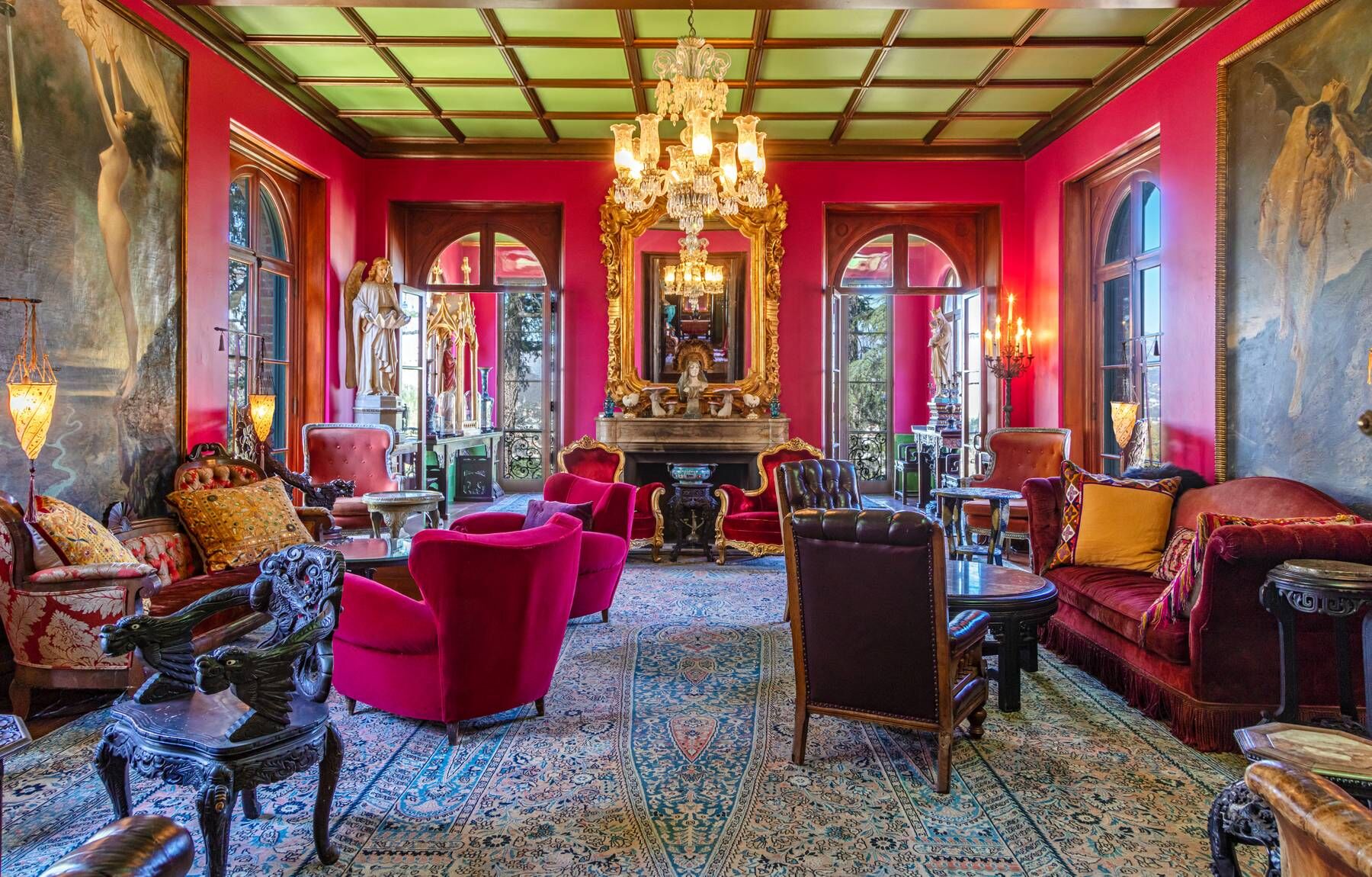 Paramour Estate salon